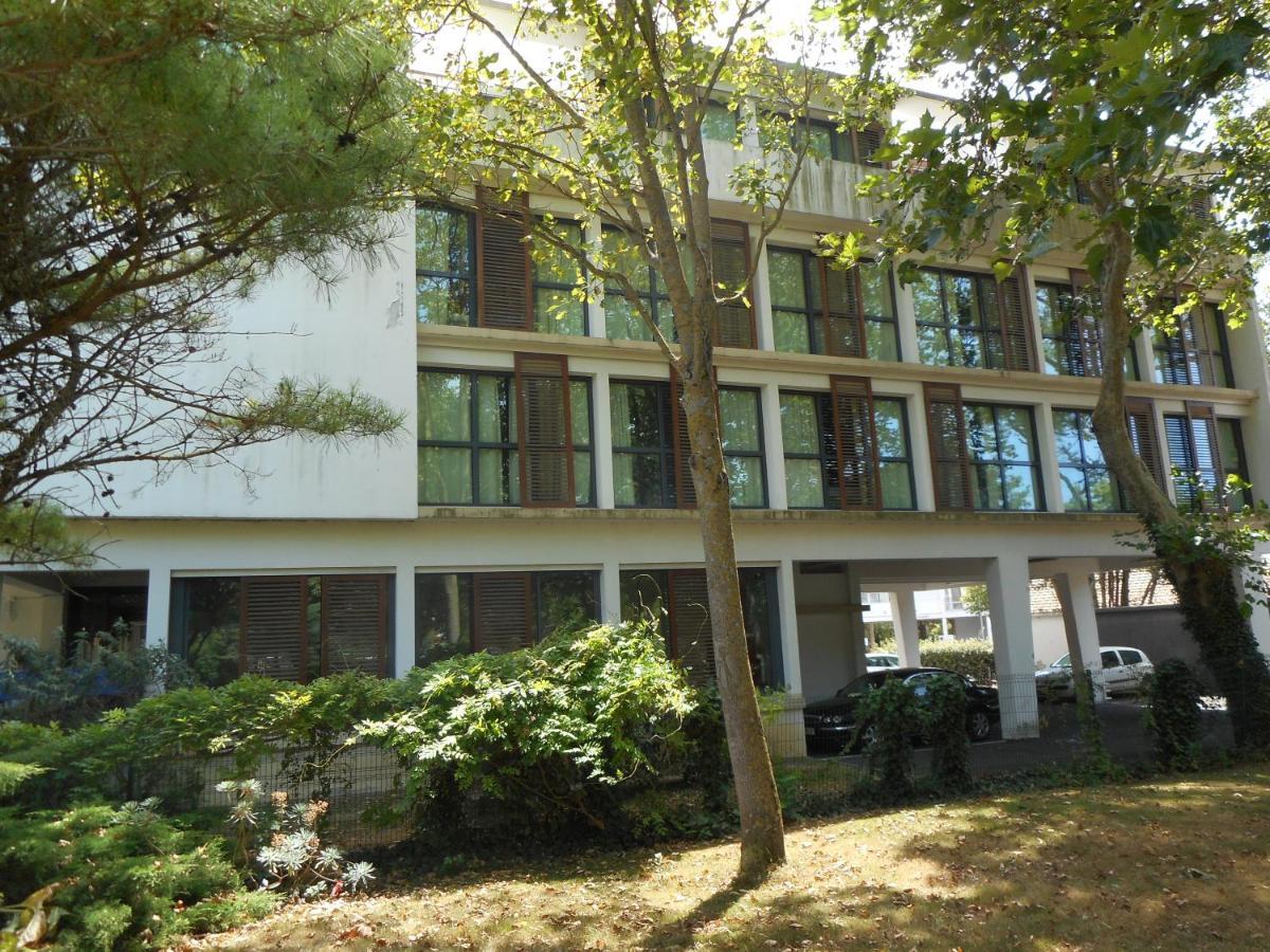Hotel Les Gens De Mer La Rochelle Exterior photo