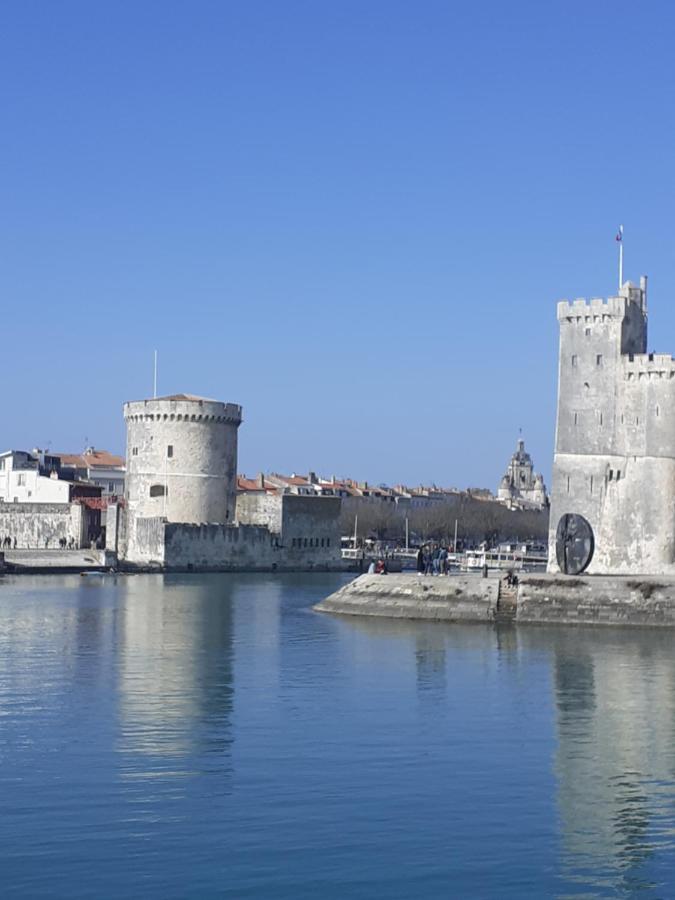 Hotel Les Gens De Mer La Rochelle Exterior photo